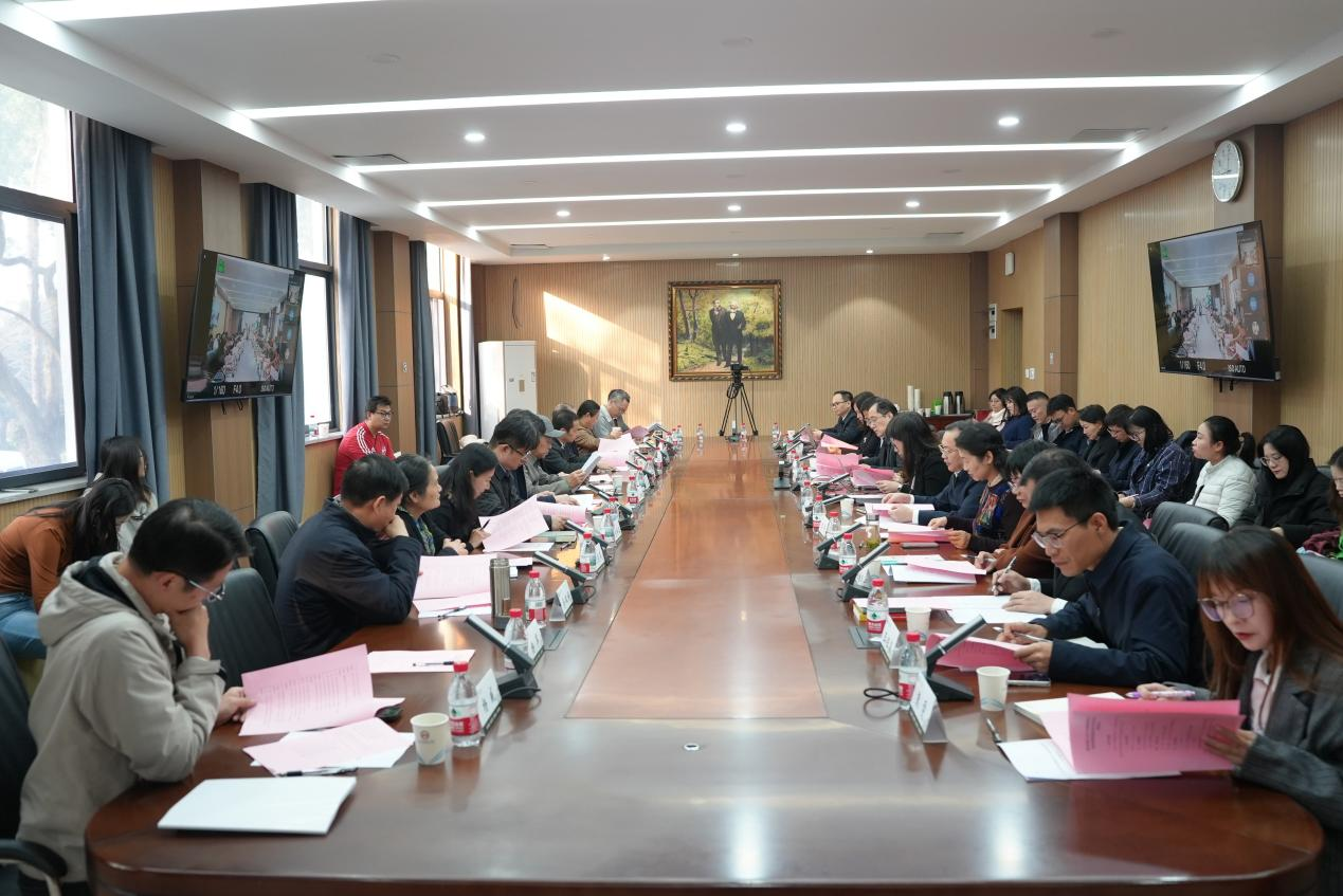 教育部大中小学课程教材研究重大项目、国家教材建设重点研究基地重点项目开题论证会在武汉大学举办